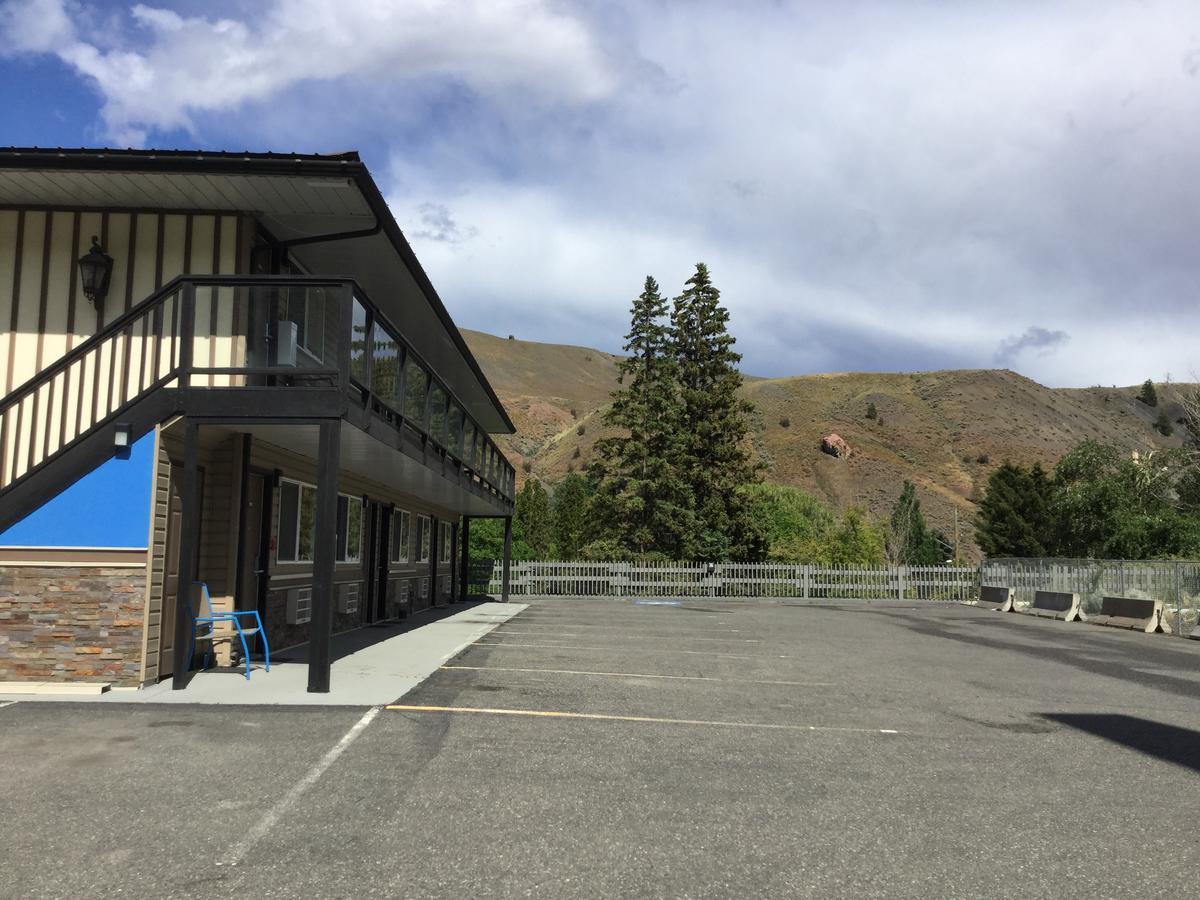 Riverside 3* Cache Creek